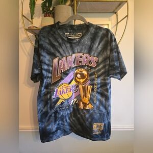 Mitchell & Ness Lakers T Shirt